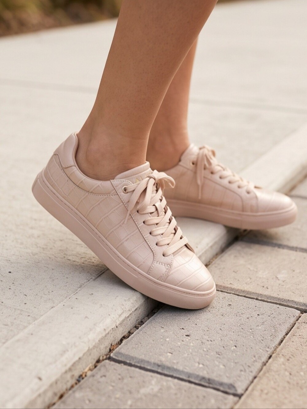 Aldo Croc-Embossed Low-Top Sneakers in Pale Pink